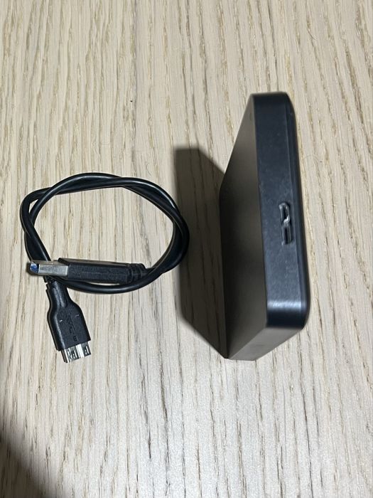 Disco Externo 2.5” Toshiba Canvio Basics 1TB USB 3.2 Preto