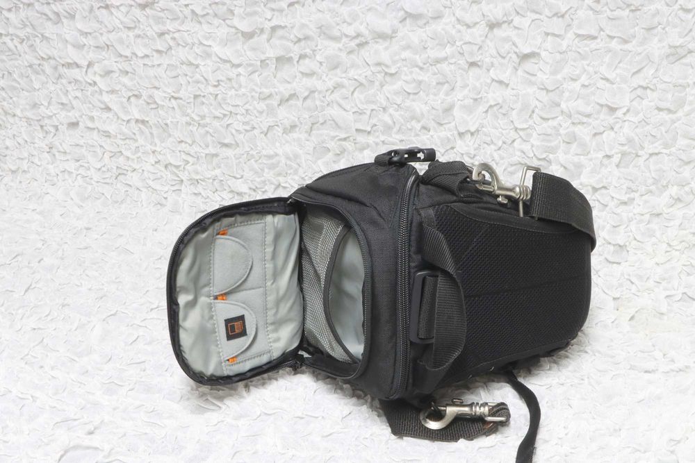 Lowepro Toploader pro 70AW