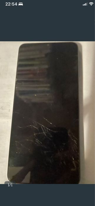 Samsung A10 preto danificado
