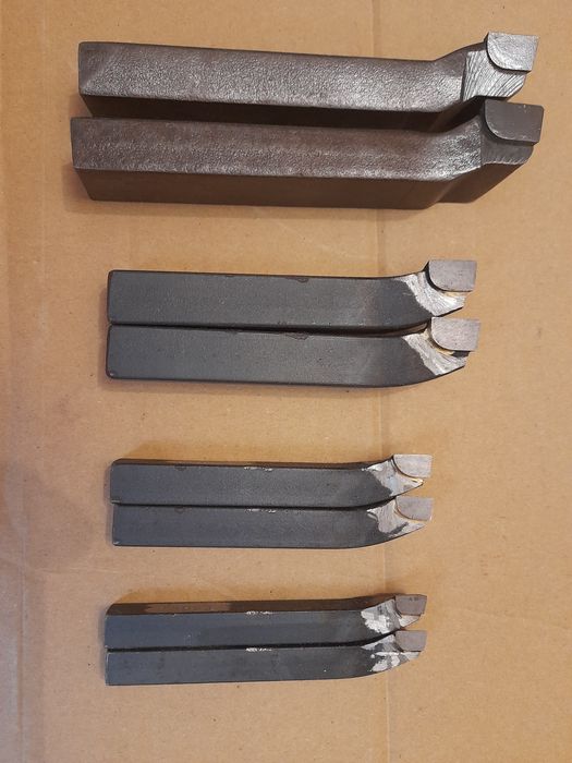 Nóż tokarski do toczenia 25x16,16x16,12x12,10x10,16x16 lewy