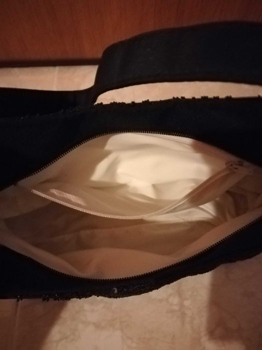 Pochete preta