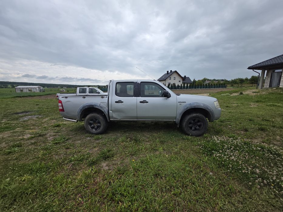 Ford Ranger 2.5 TDCI Anglik V5C