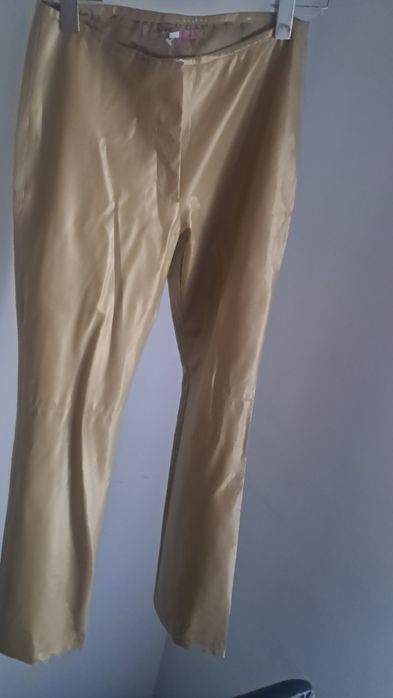 Złote spodnie 36