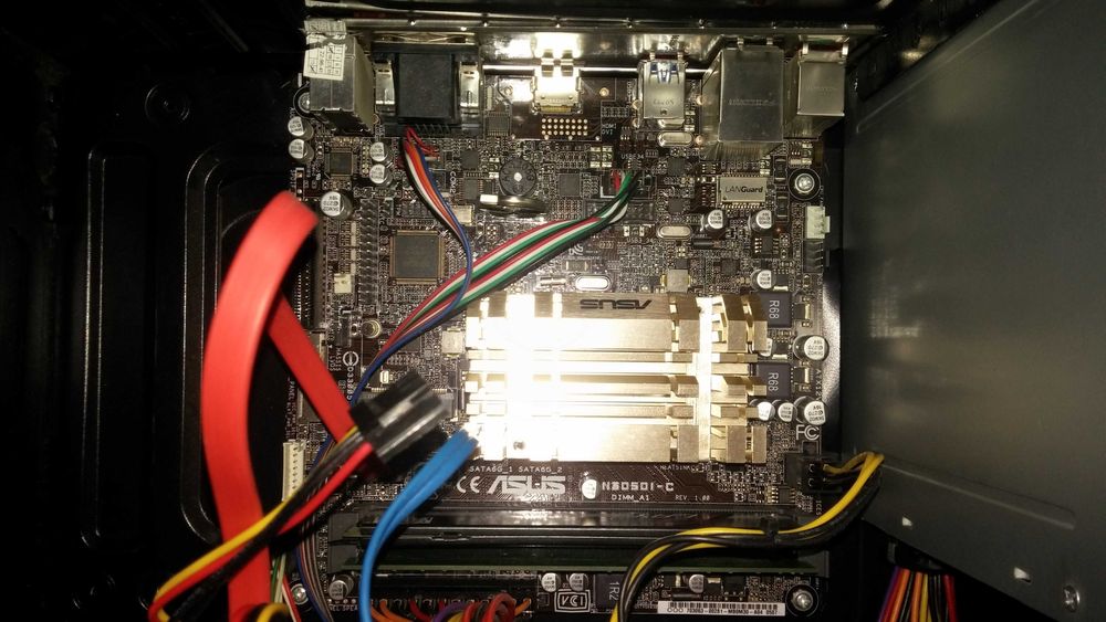 Мини PC Intel N3150 J1800 WoT/Мегого Тв отлично