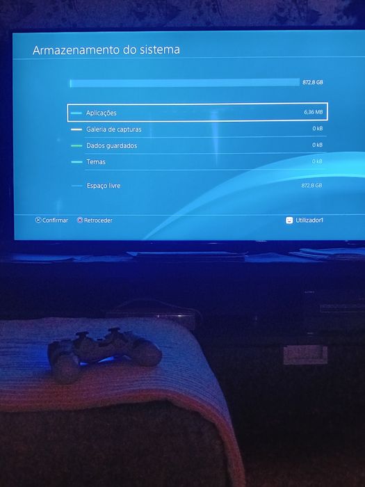Ps4 slim 870gb  sem comando e com jogos