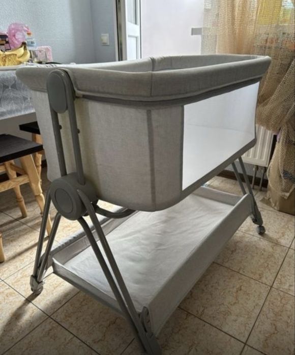 Детская приставная кроватка Carrello Gracia.