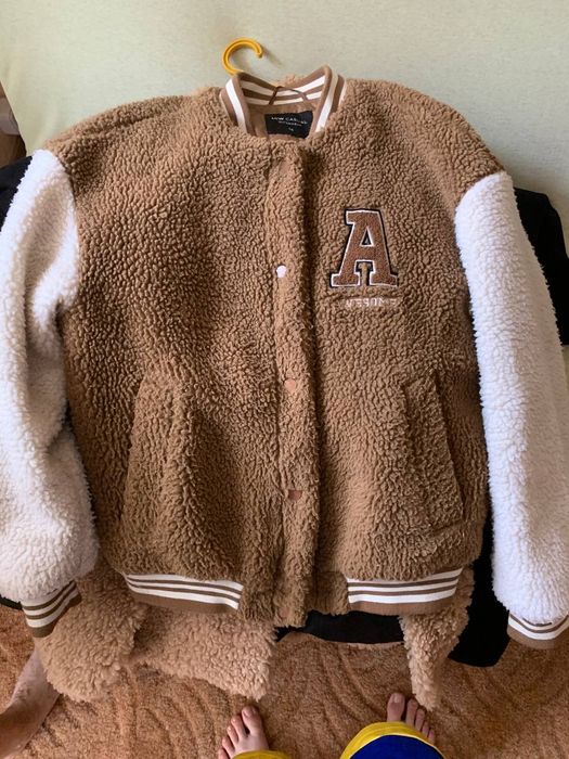 Плюшевый бомбер(Varsity jacket)