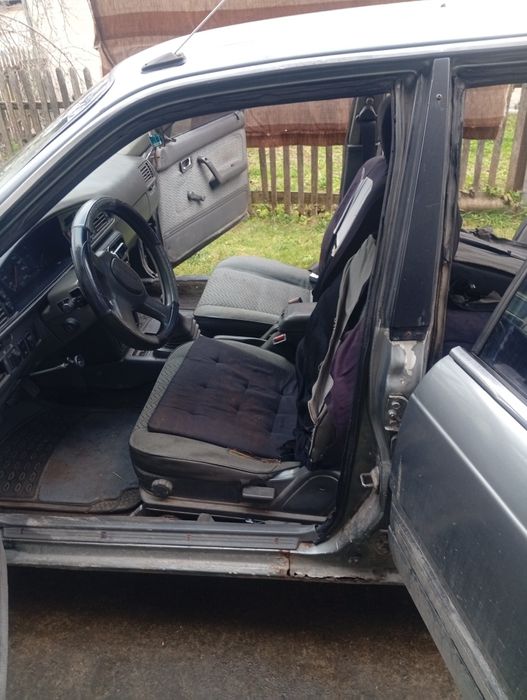 Мазда 626 .. бензин