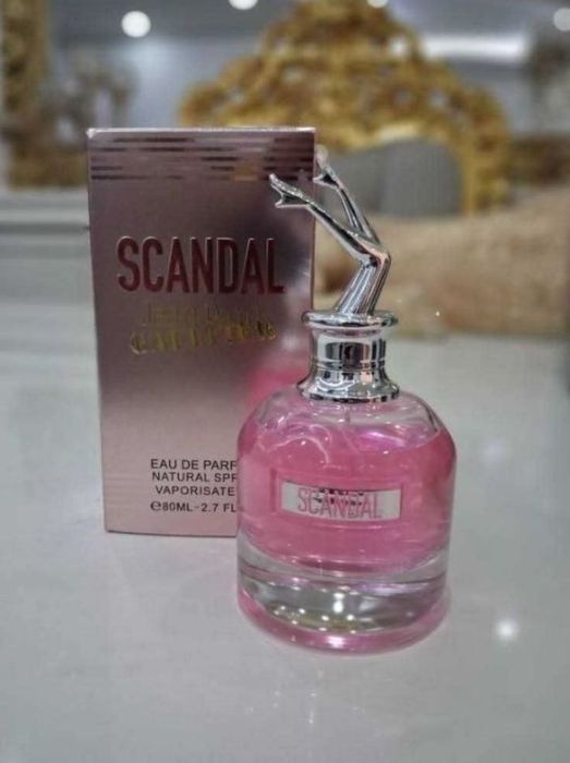 Perfume scandal feminino