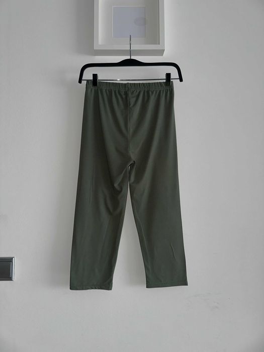 r. 38 / r. M / Leginsy za kolano khaki