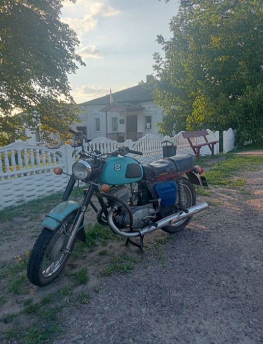 Мотоцикл иж планета 3