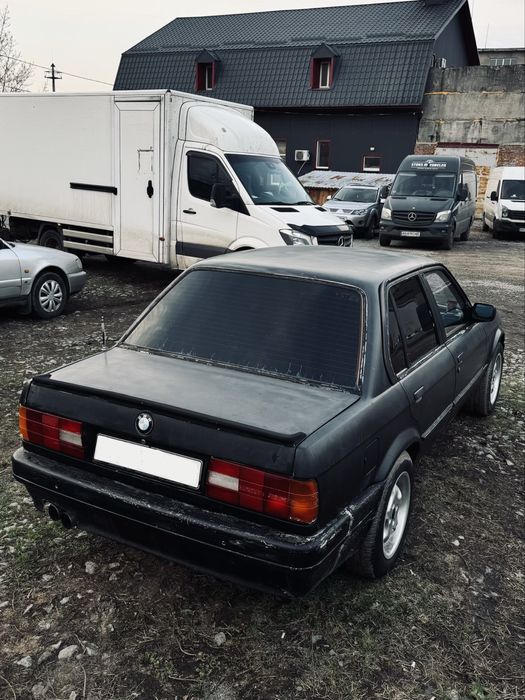 продам BMW e-30 на ходу