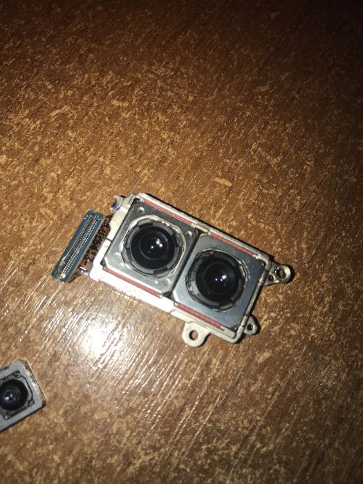 Детали от телефона спмсунг с 21 фе 256/8