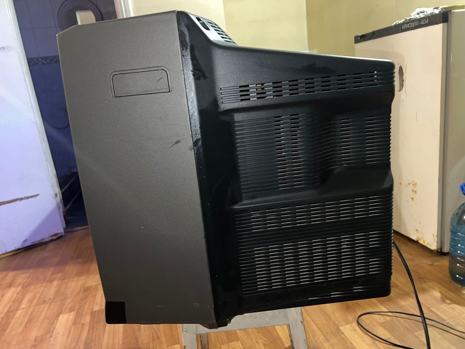 Телевизор Panasonic TX 28W 100T