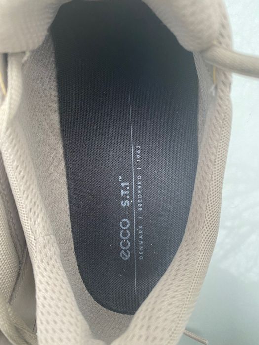 Кросівки ecco нові