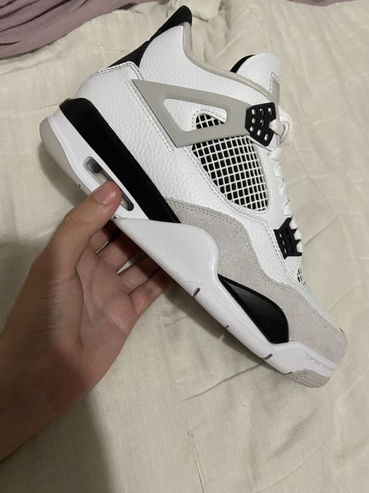 Nike Air Jordan 4 Military Black