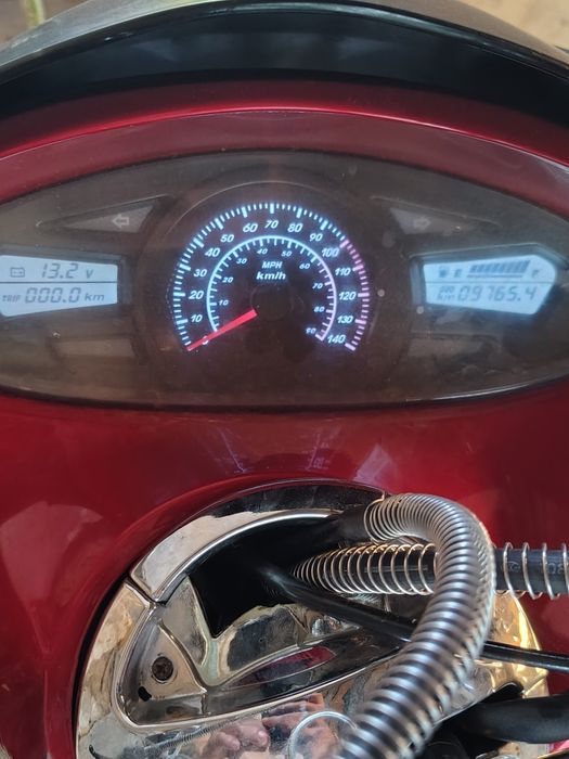 Скутер Bashan 150 pcx
