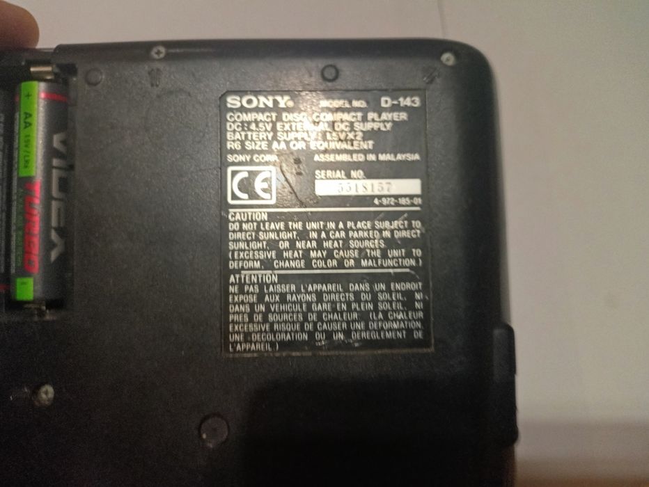 CD плеер Sony.  .