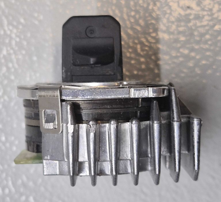 Original 9-pin printer head for OKI ML 320/321 printers64751104247299123