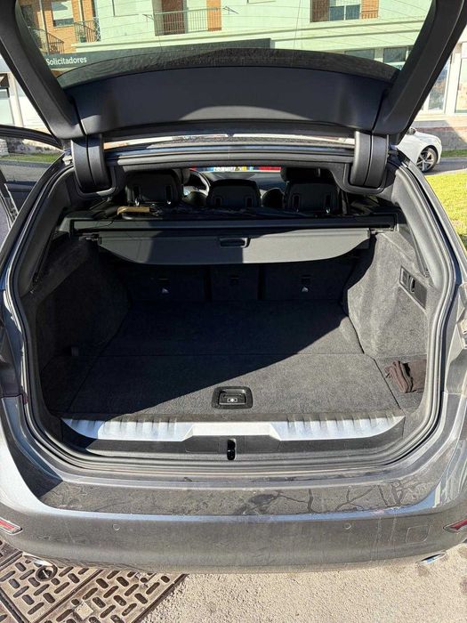 BMW 320e Station Corporate Edition Auto
