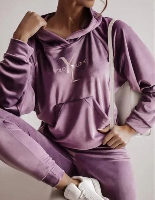 Komplet dresowy welurowy jak Nowy