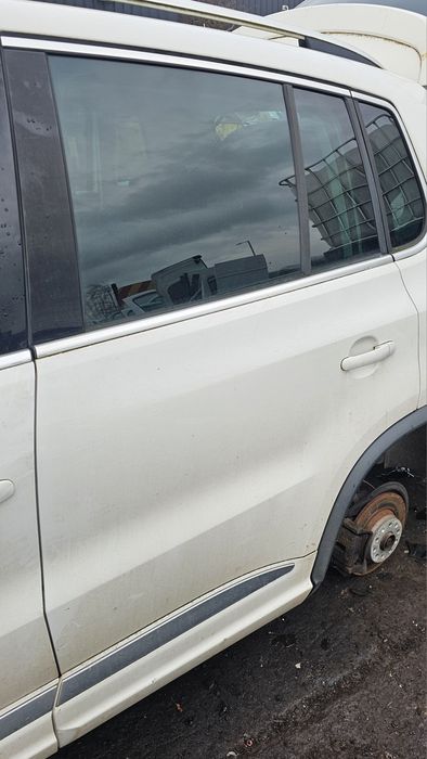 Drzwi lewe tylne Volkswagen tiguan R line