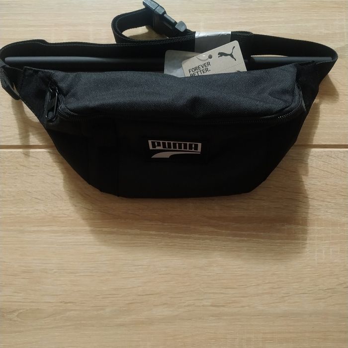 Продам поясную сумку PUMA в отличном состоянии