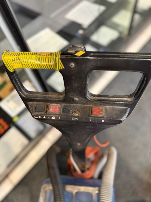 Odkurzacz do prania wykładzin i tapicerki Henkel TW000800