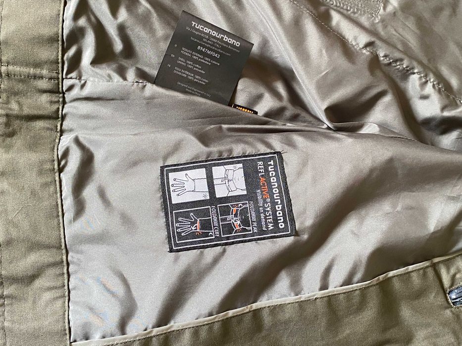 Para mota, casaco como novíssimo