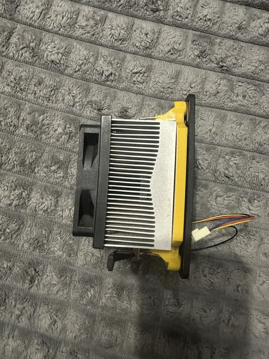 Радіатор алюмінієвий