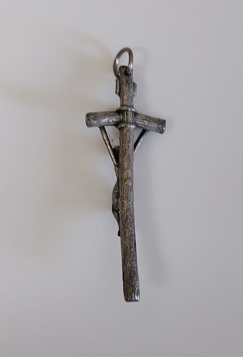 Crucifixo muito antigo