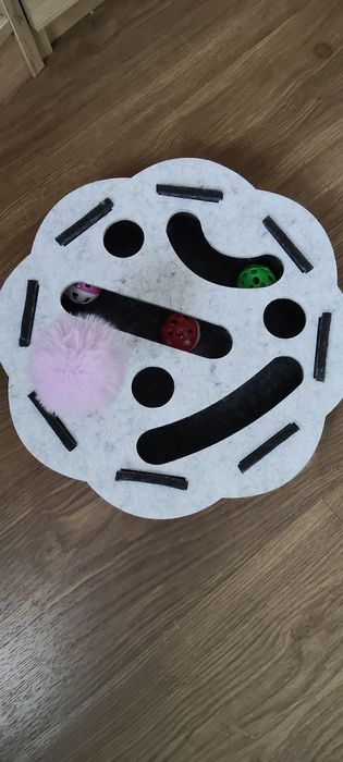 Mata zabawki dla kota