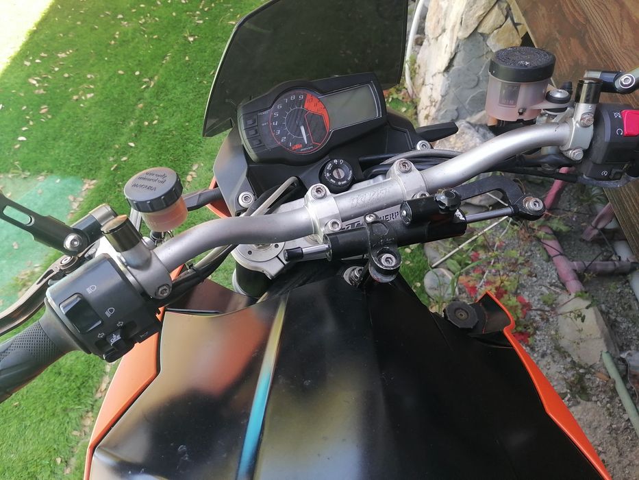 Ktm super duke 990 (2011)