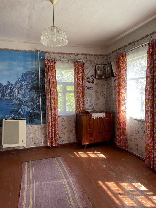 Продам затишний будинок.140 км. від Києва. 50 км. до Чернігова