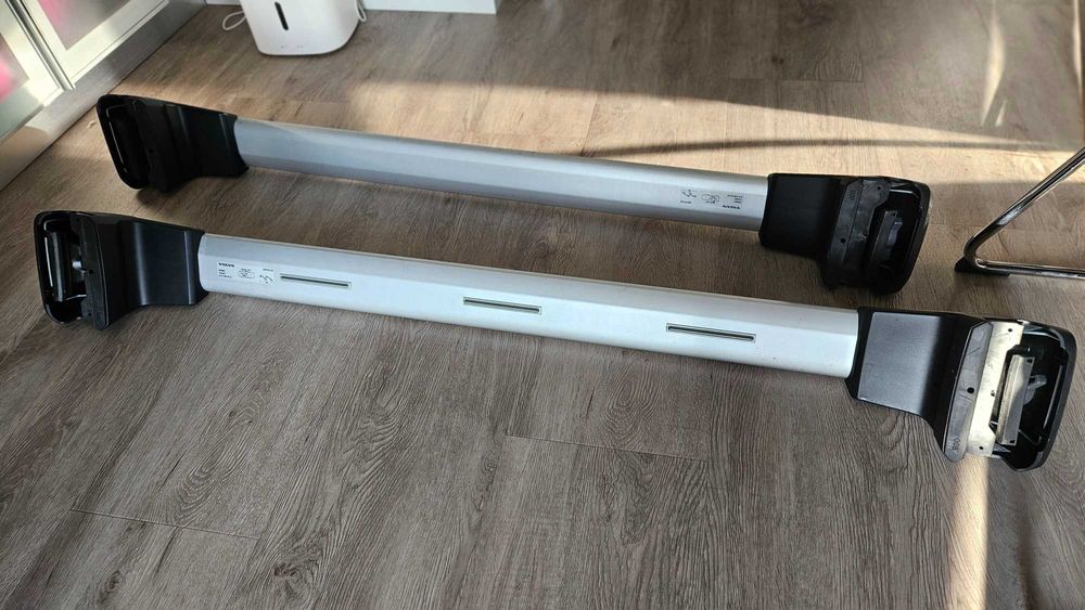 Barras de Tejadilho Originais Volvo XC40