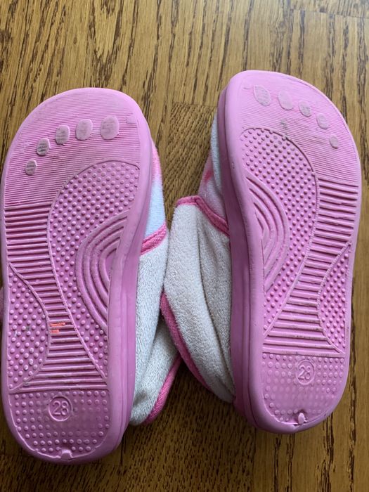 Детские тапочки