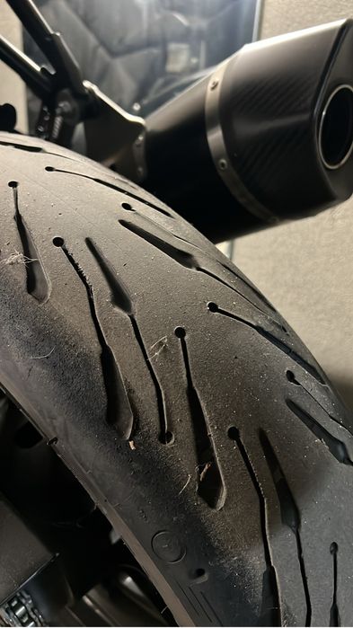 Suzuki V Strom DL 1000