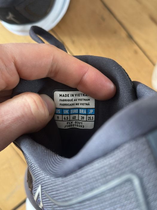 Кросівки для бігу Mizuno wave rider 25