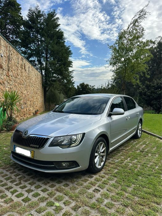Skoda Superb 1.6Tdi Greeline