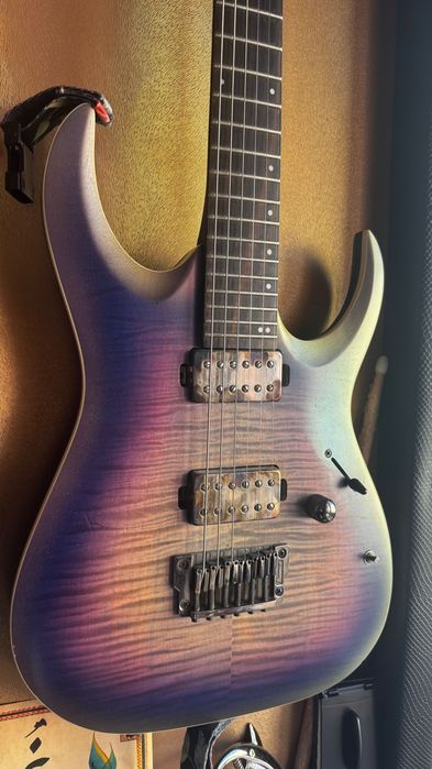 Guitarra Ibanez RGA61AL - Axion Label