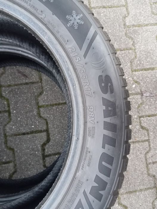 SZT. 4 ZIMA opony  215/55/17 98V XL DOT2721