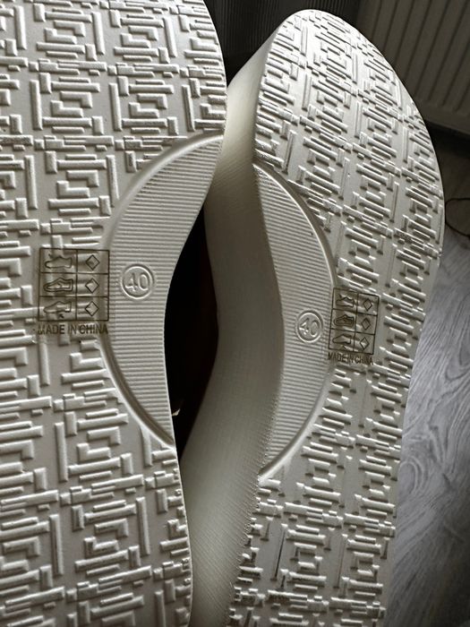 Klapki Tulipano rozmiar 40