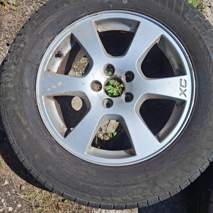 volvo xc60 2010 alufelgi 17r