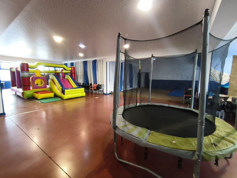 Aluguer de insufláveis