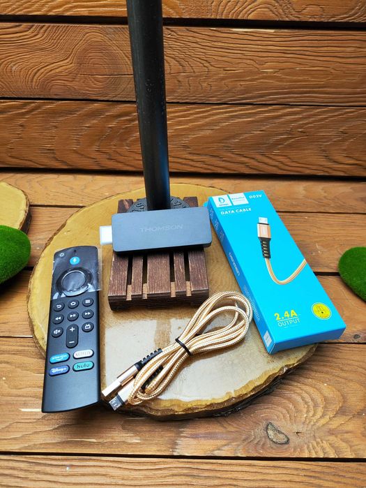 Thomson Streaming Stick 140M 4K 8 GB Android 14 Google TV Dolby Atmos IPTV Chromecast Miracast