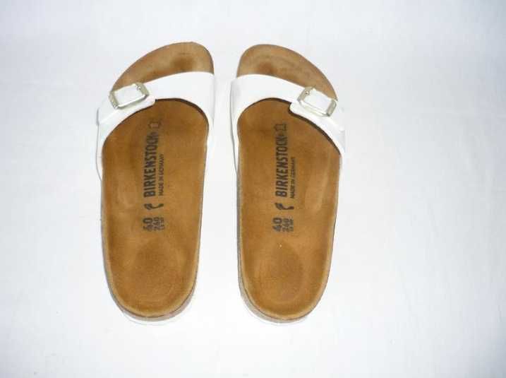 Білі лаковані шльопанці BIRKENSTOCK Madrid сабо у стилі БОХО