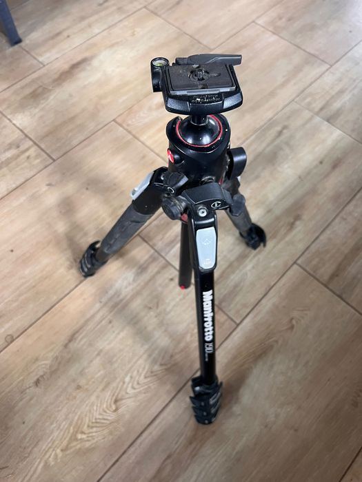 Statyw Manfrotto 190 z głowicą kulową