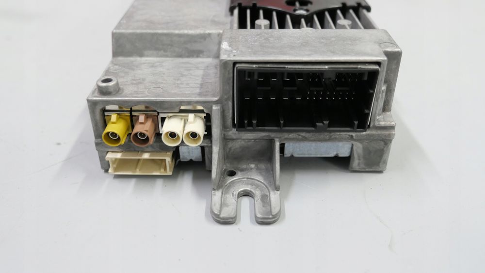 bmw g20 g30 wzmacniacz audio mid dab harman 5a2d564