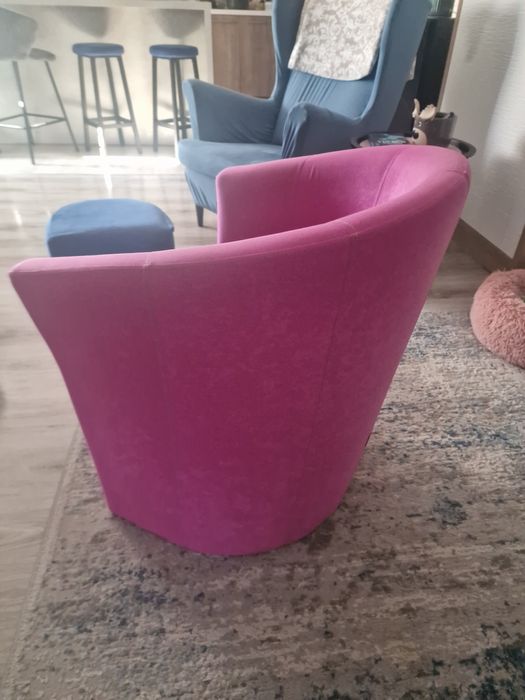 Sprzedam fotel z podnóżkiem