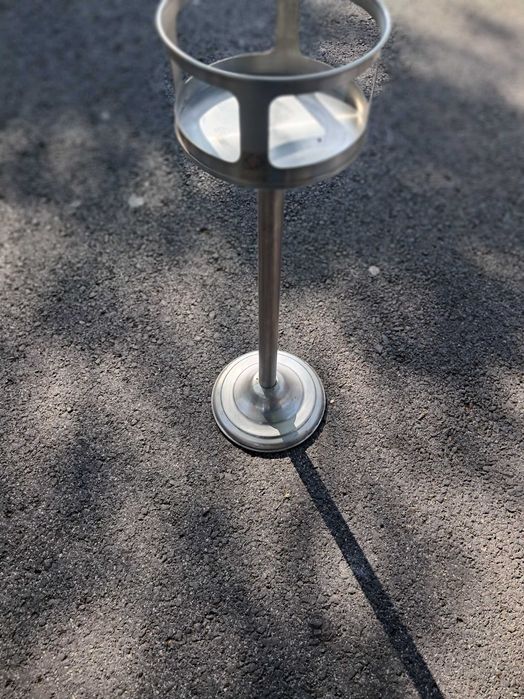 Suporte para balde de gelo